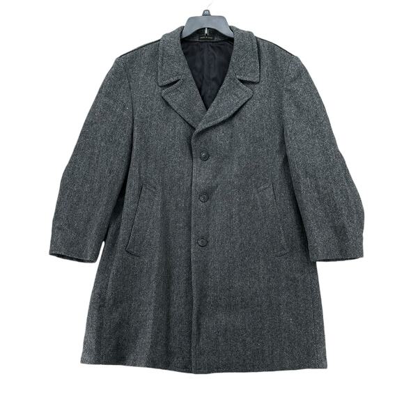 Vintage Stratojac Coat Mens 48S Gray Herringbone Overcoat Wool Winter Outdoors - Picture 1 of 6